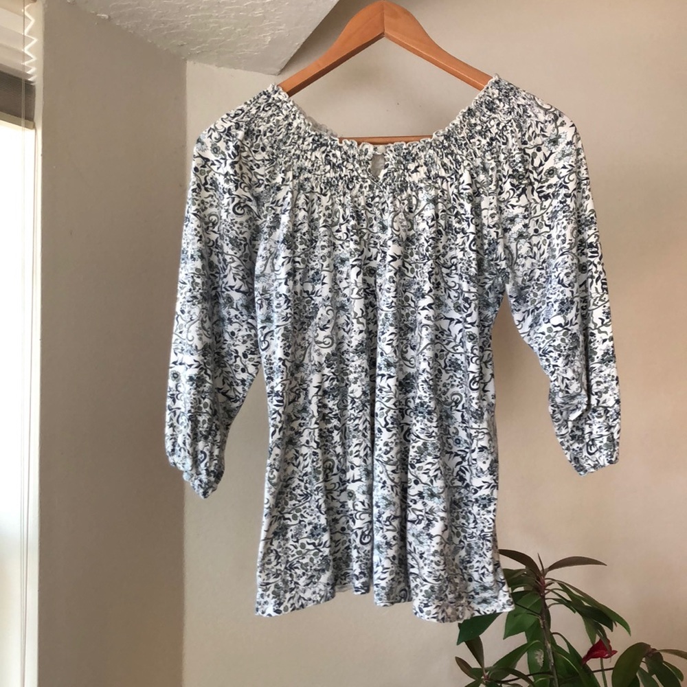 CUTE BLOUSE